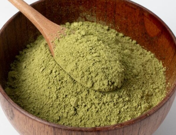Premium Curry Leaf Powder | 100% Natural, Sun-Dried & Aromatic – Spizzes